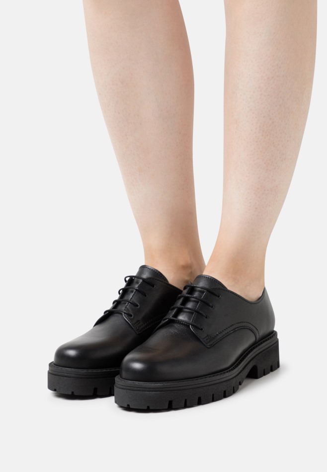 Baskets Gabor Noir | Exclusif